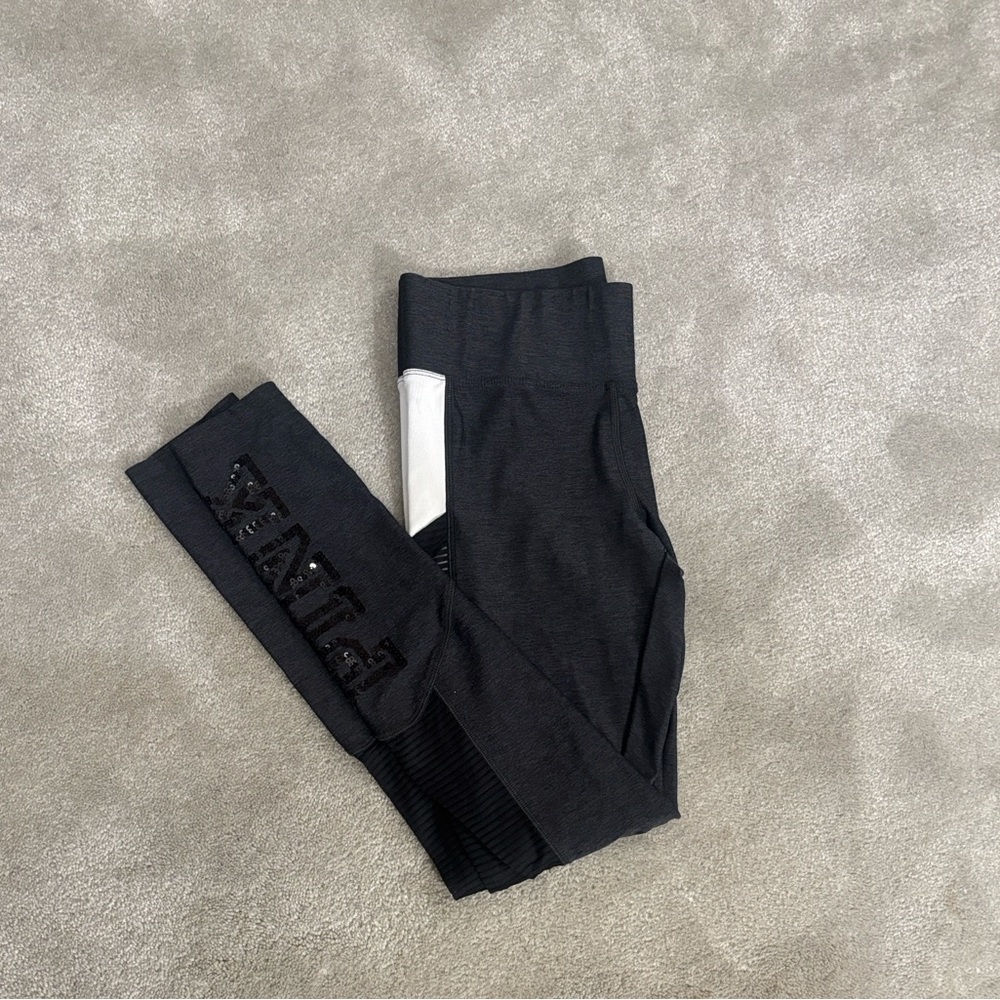 PINK Victoria's Secret Black and White Leggings